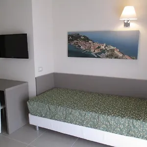 Hotel Holiday *** Sirmione