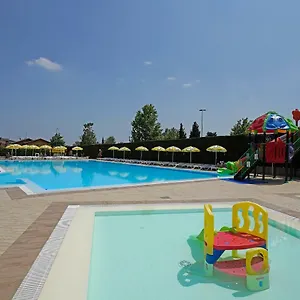 Kompleks wypoczynkowy Villaggio Tiglio, Sirmione